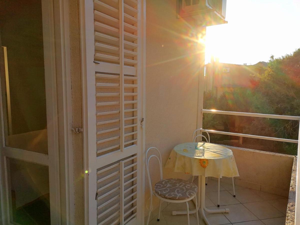 Apartments Angela มาคาร์สกา ภายนอก รูปภาพ
