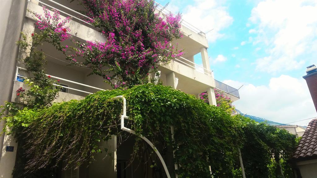 Apartments Angela มาคาร์สกา ภายนอก รูปภาพ